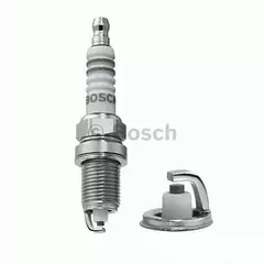 Свеча зажигания Bosch 0 242 225 580